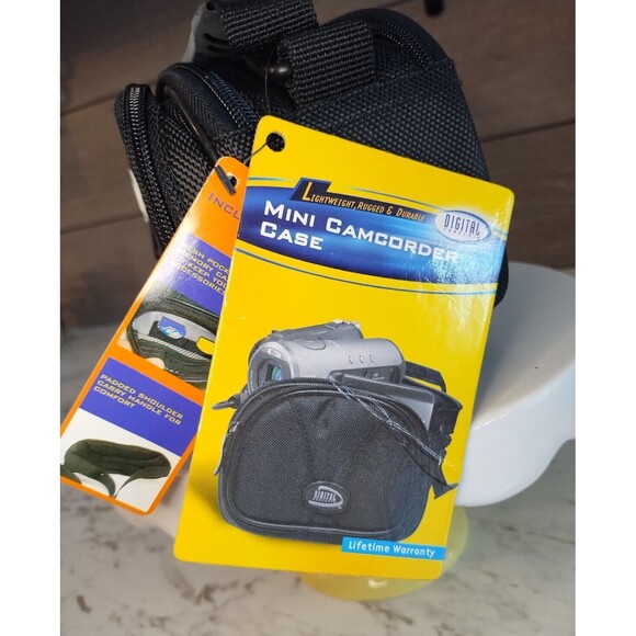 NWT Digital Concepts Camera / Compact Camcorder Bag Black Padded Strap - Picture 2 of 13